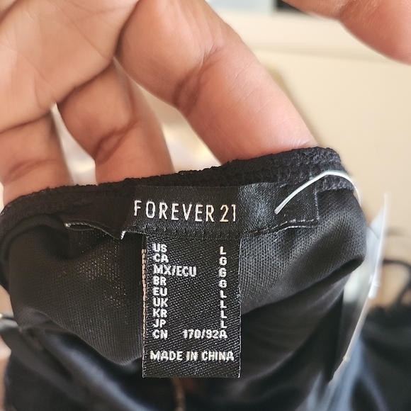 Chic Black and Tan Maxi Dress With Lace Necklines and Tie - Picture 2 of 7